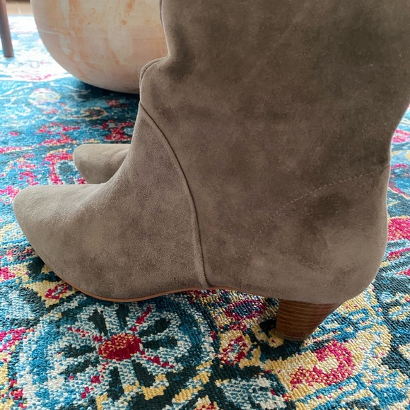 Rare find 🖤 SILENT D Tenny Tall Boots. Suede Taupe. Size 40 - Picture 6 of 13